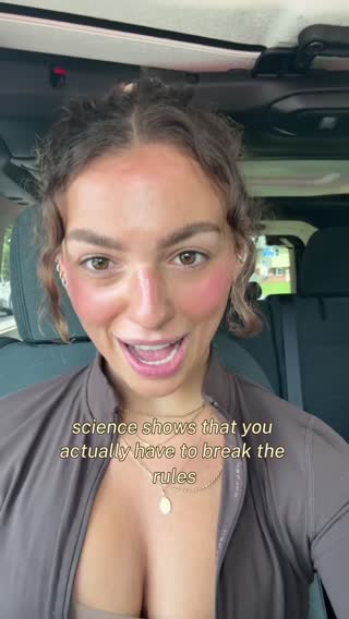 My life changed when I unfollowed the rules & followed my soul.  People will project their limitations, fears, and doubts onto you and call it “wisdom”. Or say, “that’s just how life works”.  Don’t listen to them. If anything, let it motivate you 😈 Reprogram your subconscious mind free masterclass is next week! The 🔗 to sign up is in my bio✨ I love you guys!!  Em 💖 #successmindset #brain #neuroscience #mindsetmatters 