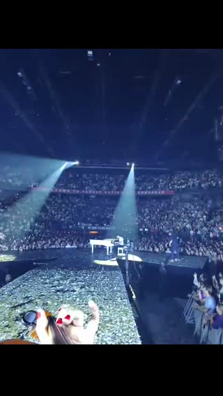 POV you wake up as the 🎻 of The Lumineers #thelumineers #ontour 