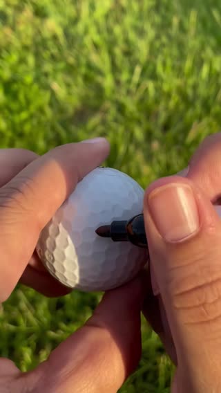 This tool has taken my putting game to a whole new level #golf #golfballcheck #golftips #golftok #golfforbeginners 