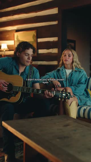 Celebrating my placement on Billboard Hot100 with (Brown Eyes) @Avery Anna styleee