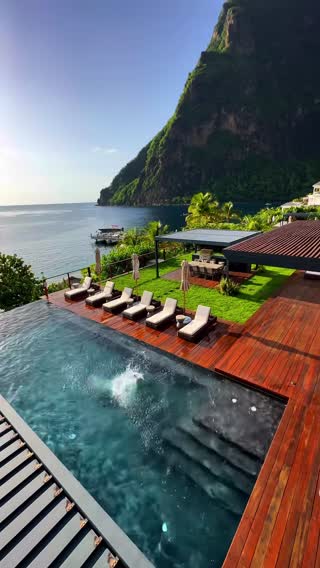 Just enjoying paradise 🌴🌺 @Sugar Beach, A Viceroy Resort 