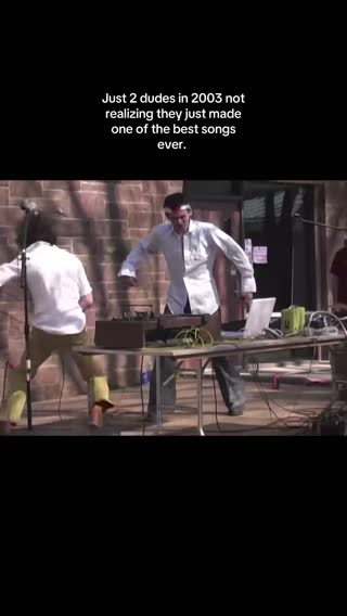 rare footage of Andrew VanWyngarden & Ben Goldwasser (MGMT) in 2003, ...