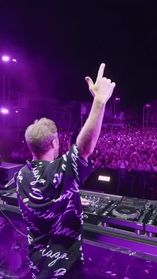 💙 We recorded this demo with @BebeRexha few years ago. I played for t...