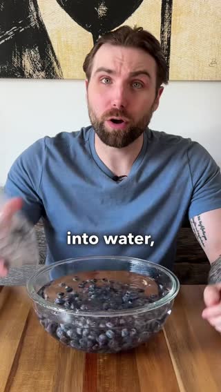 🤯 More Food Hacks 👉 Which of these have you personally tried?   🫐 Blu...