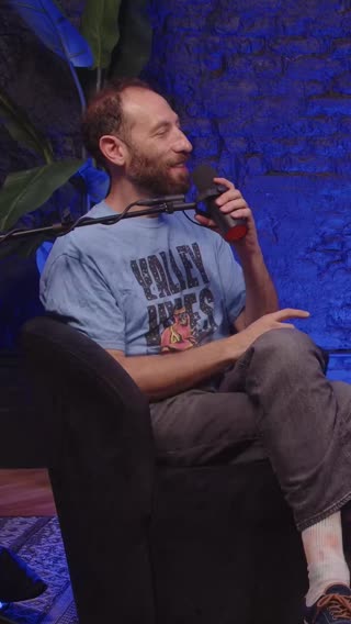 God bless #whiskeyginger #thekillers #arishaffir #whiskeygingerpodcas...