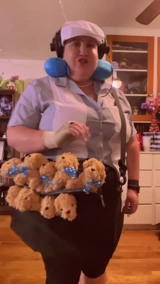 “And heel, were heeling, heel” 🐕 #Megan #Bridesmaids #Halloweekend #H...