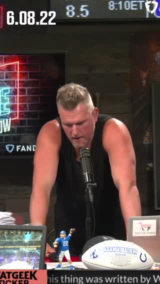 OHHHHHH NOOOOOOO 😂😂😂 Boston Connor gets BURIED by an 8 year old... OW...