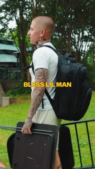 Try not to cry watching this one, this kid Cashmere was so sweet and inspiring, his reaction in the end was worth everything 💚 #vicblends #motivation #inspiration #haircut #barber 