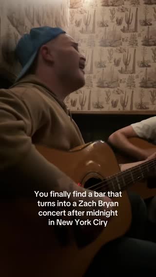 craziest night of my life #zachbryan #zachbryanconcert #fyp 