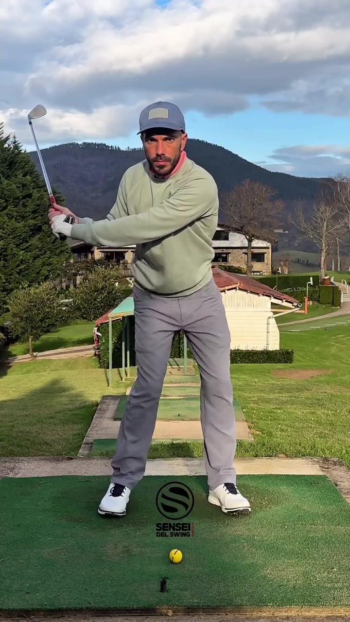 Esto es clave para ser un jugador de golf consistente.

#golf #golfswing #golftips #senseidelswing