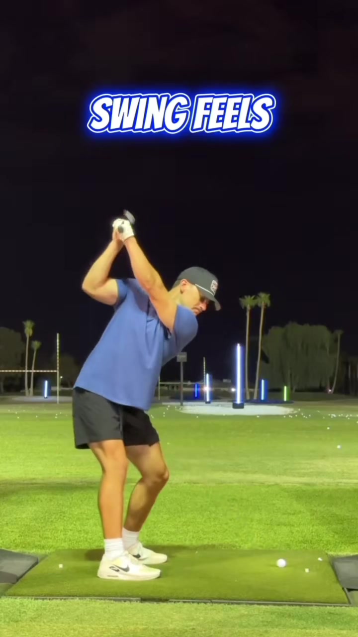 Feel like your elbows are magnetized — it keeps the arms and body mov...