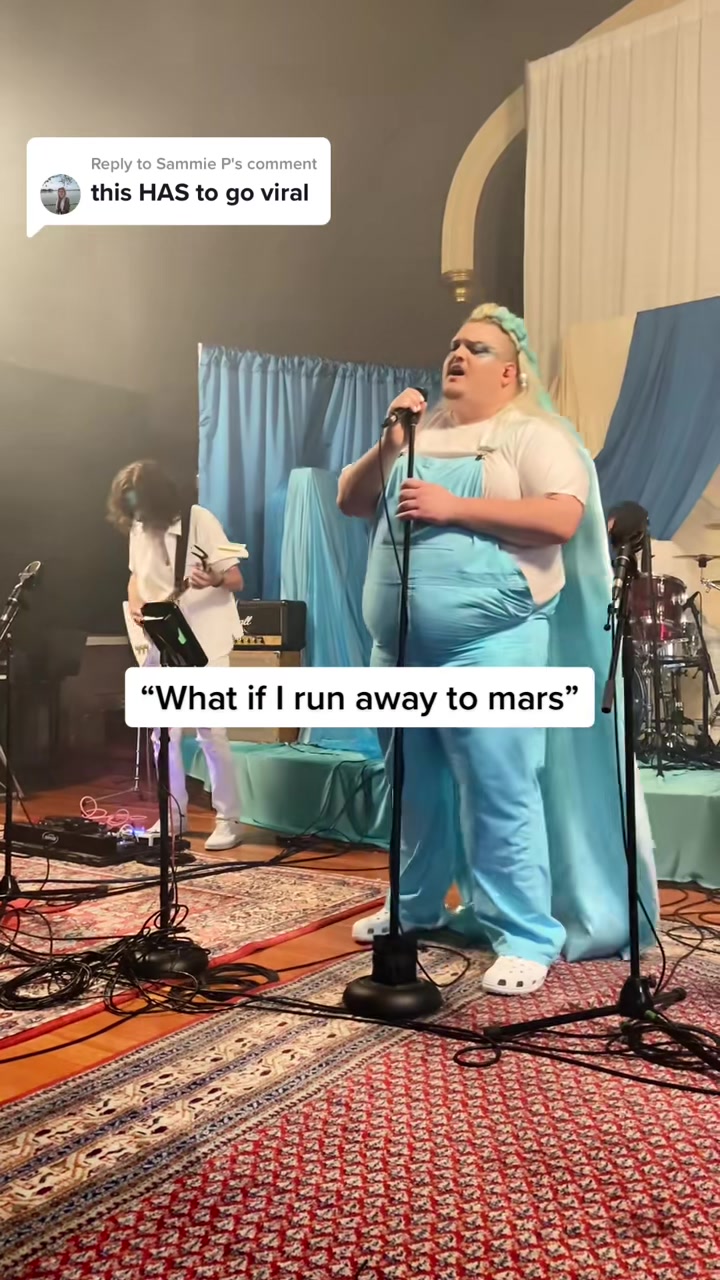 Replying to @Sammie P lets see if i can make that happen. Im trying m...