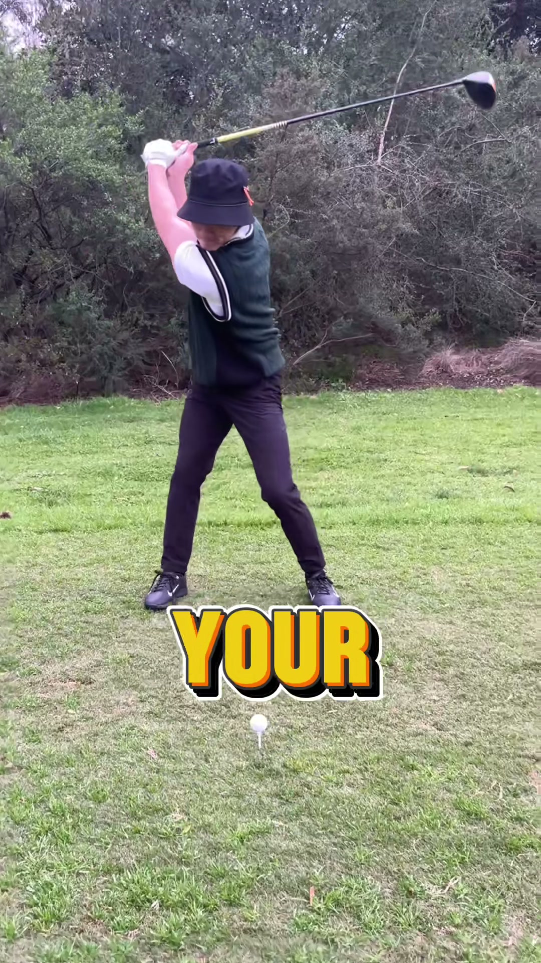 Does your swing look like this?! 😭 #golftips #golftiktok #golfviral #golftok 