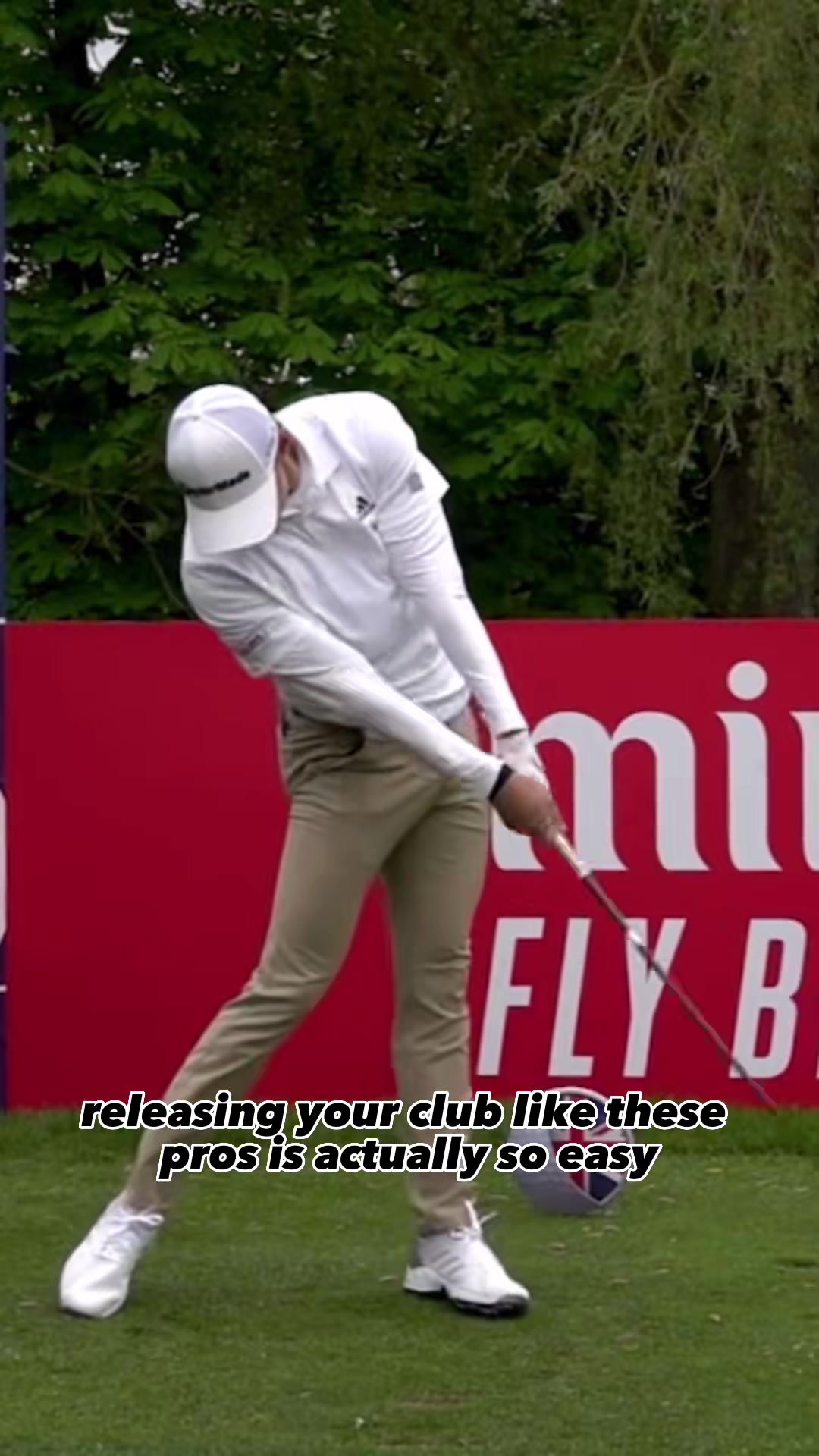 RELEASE like the pros! 🤩#golftips #golfswing #golftok #golftiktok 