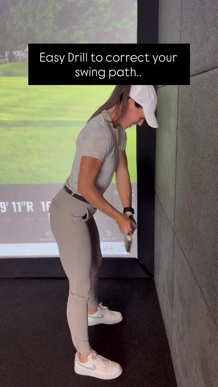 This drill is so easy ✅

Fixes slices and hooks! If you want more of a neutral swing path do this!! Builds awareness and trust in a consistent club path! 

#golf #golftips #golfpro #golfcoach #golfaddict