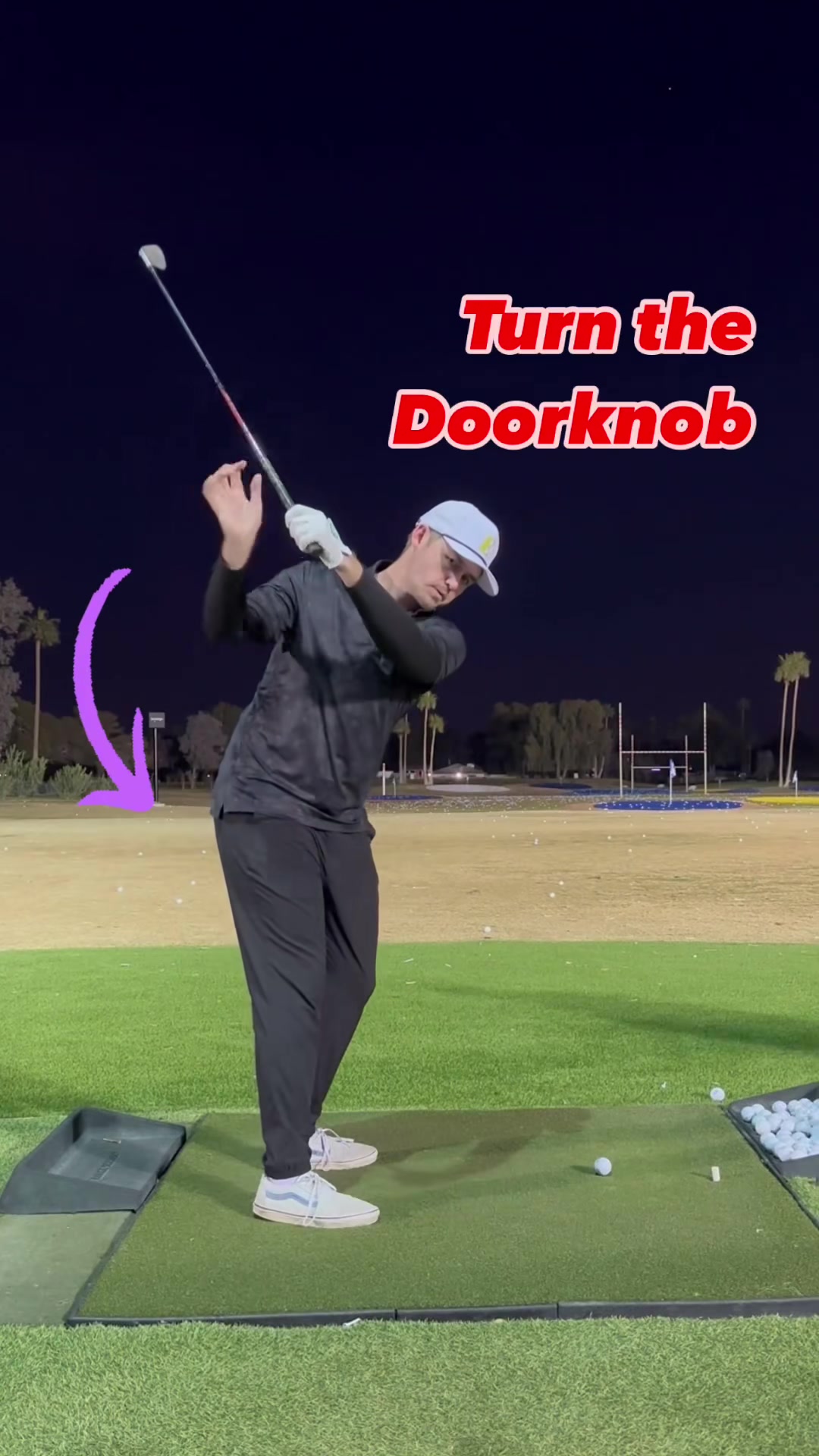 Turn the doorknob in transition 🚪  A little trail wrist supination helps many to shallow the golf club out a bit and prepare more of an underhanded hit/throw in the strike. 🔥 Please remember, everything in spectrums ☯️ there is a correct amount of every move for each individual player. Find your own personal secret sauce 🙏 #golfswing #golflesson #golftips 