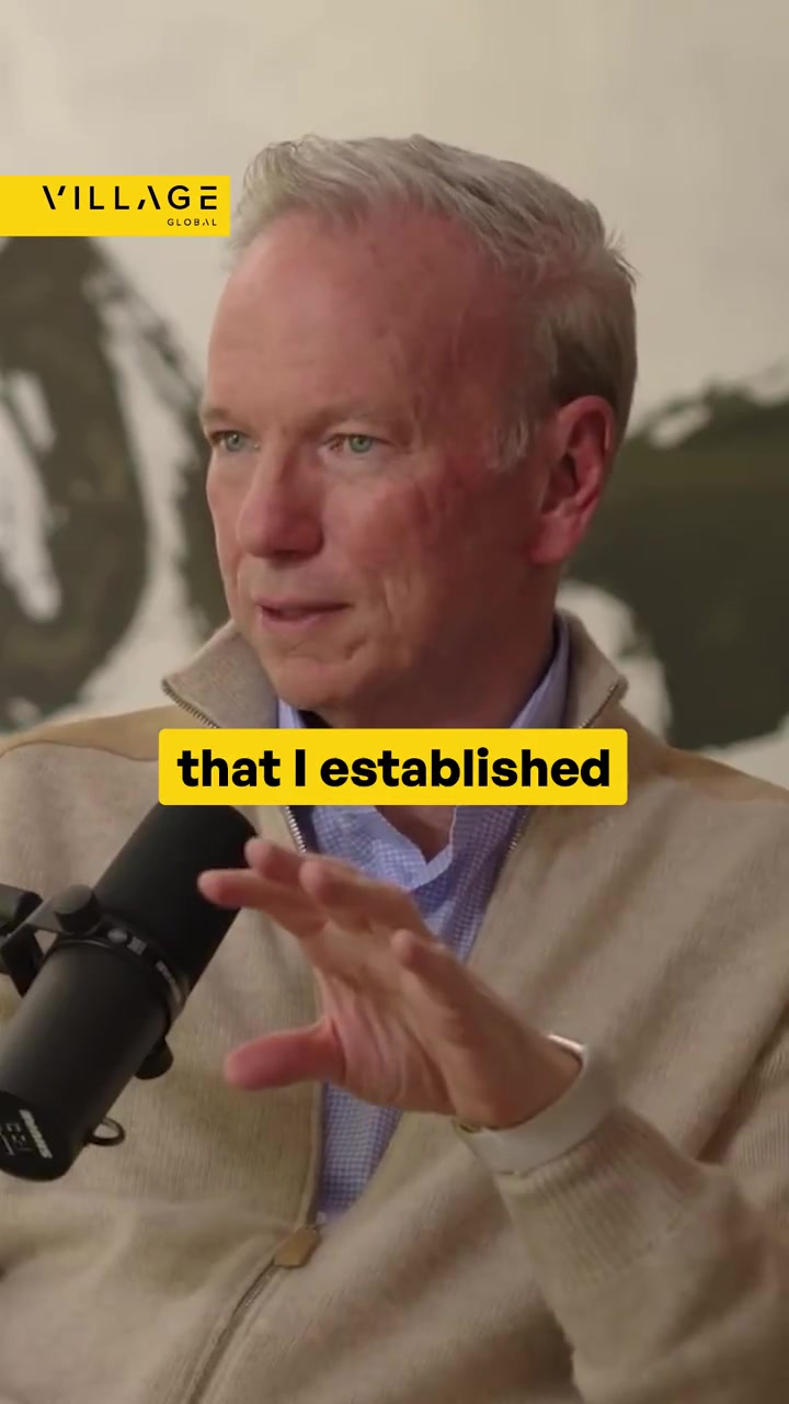 Village Global Luminary LP Eric Schmidt on a habit from his coach Bill Campbell that changed how he works Work really hard during the week 12 hours 14 hour days whatever On the weekends carve out a few hours to think Turn off the phone Youre not texting Youre not looking at Instagram Write down your assessment of what you did last week and what you need to do next week to address the things you forgot to do last week It forces you to take charge of your next week Oh I forgot I have a sales problem over there I forgot I was supposed to call this person I had this idea but I didnt get to it I know that sounds obvious but its a good trick